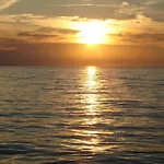 Ruhiges Mit Terrasse In Strandnaehe By Interhome *