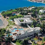 Ruhiges Mit Terrasse In Strandnaehe By Interhome * Zadar