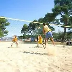 Ruhiges Mit Terrasse In Strandnaehe By Interhome Apartment *