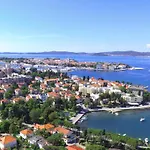 Apartment Ruhiges Mit Terrasse In Strandnaehe By Interhome